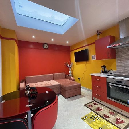 Modern Garden House Apartment Harrow Exterior photo